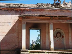 Shushi i minaret w oddali | Górski Karabach