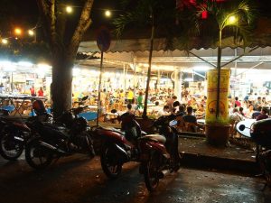 Malezyjska świątynia jedzenia - mamak | Malezja